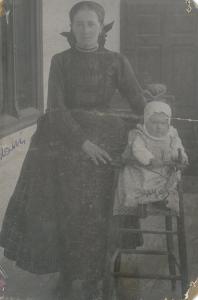 Anya és lánya 1916.
